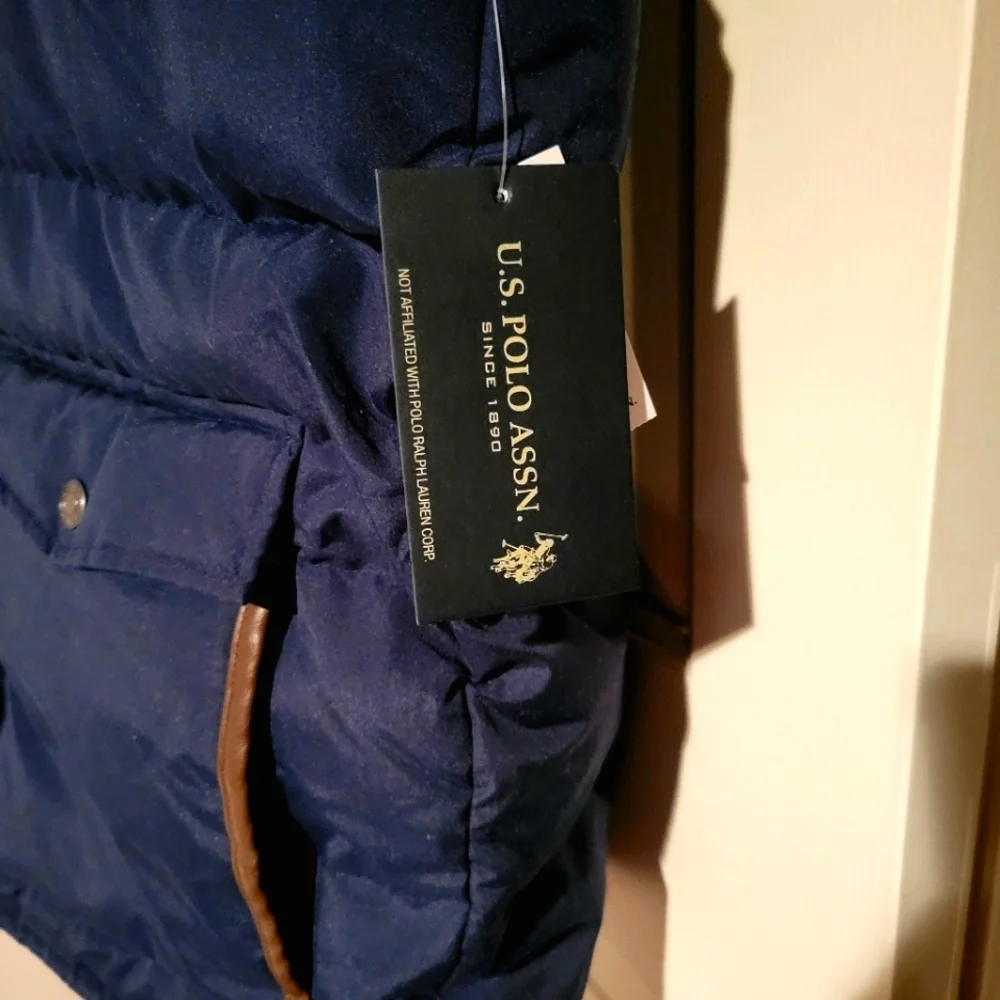 U.S. Polo Assn. Mens Puffer Vest Size S Womens M/L Unisex Puffer Vest Navy - Picture 8 of 13